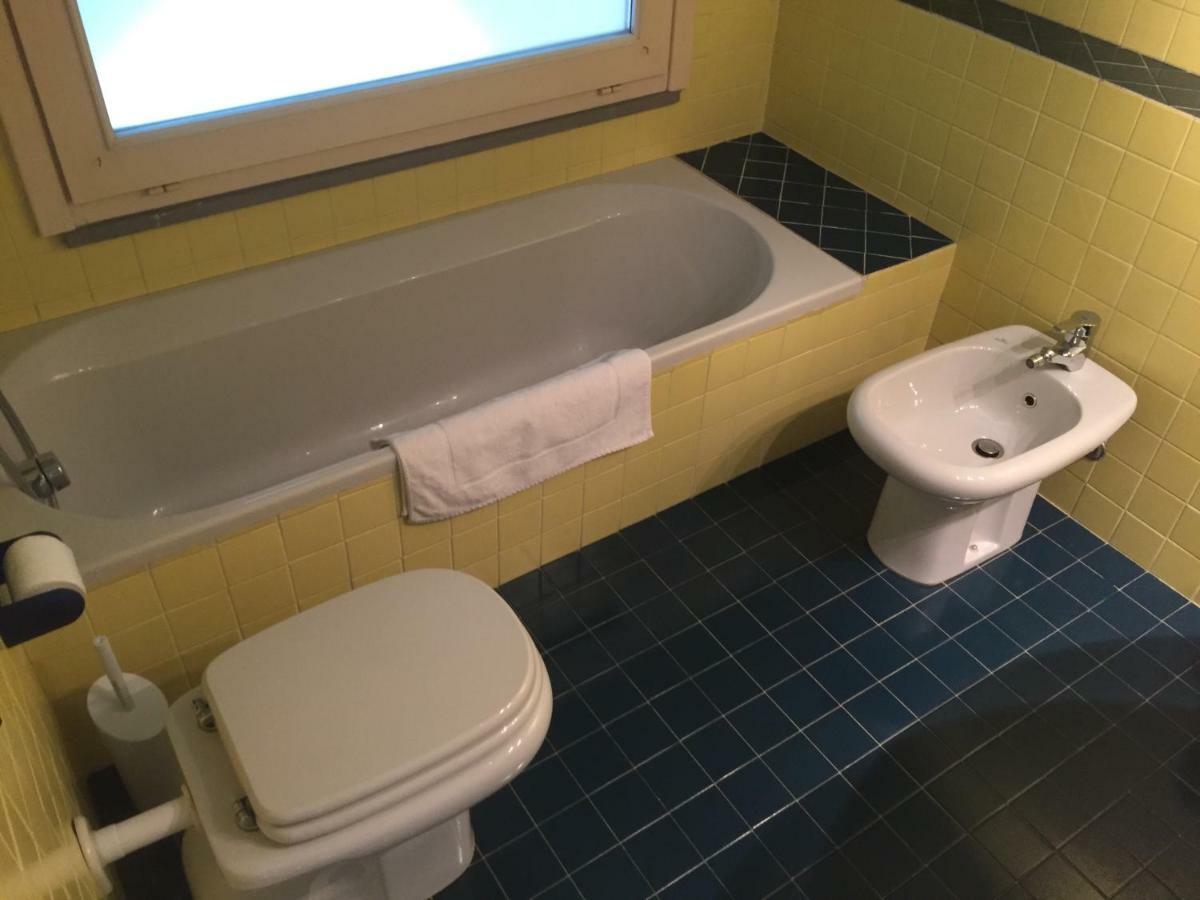 B&B Treviglio Bagian luar foto