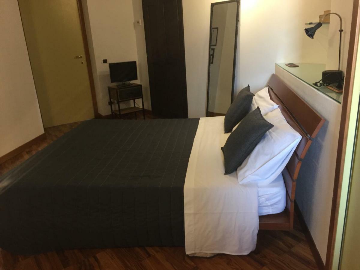 B&B Treviglio Bagian luar foto